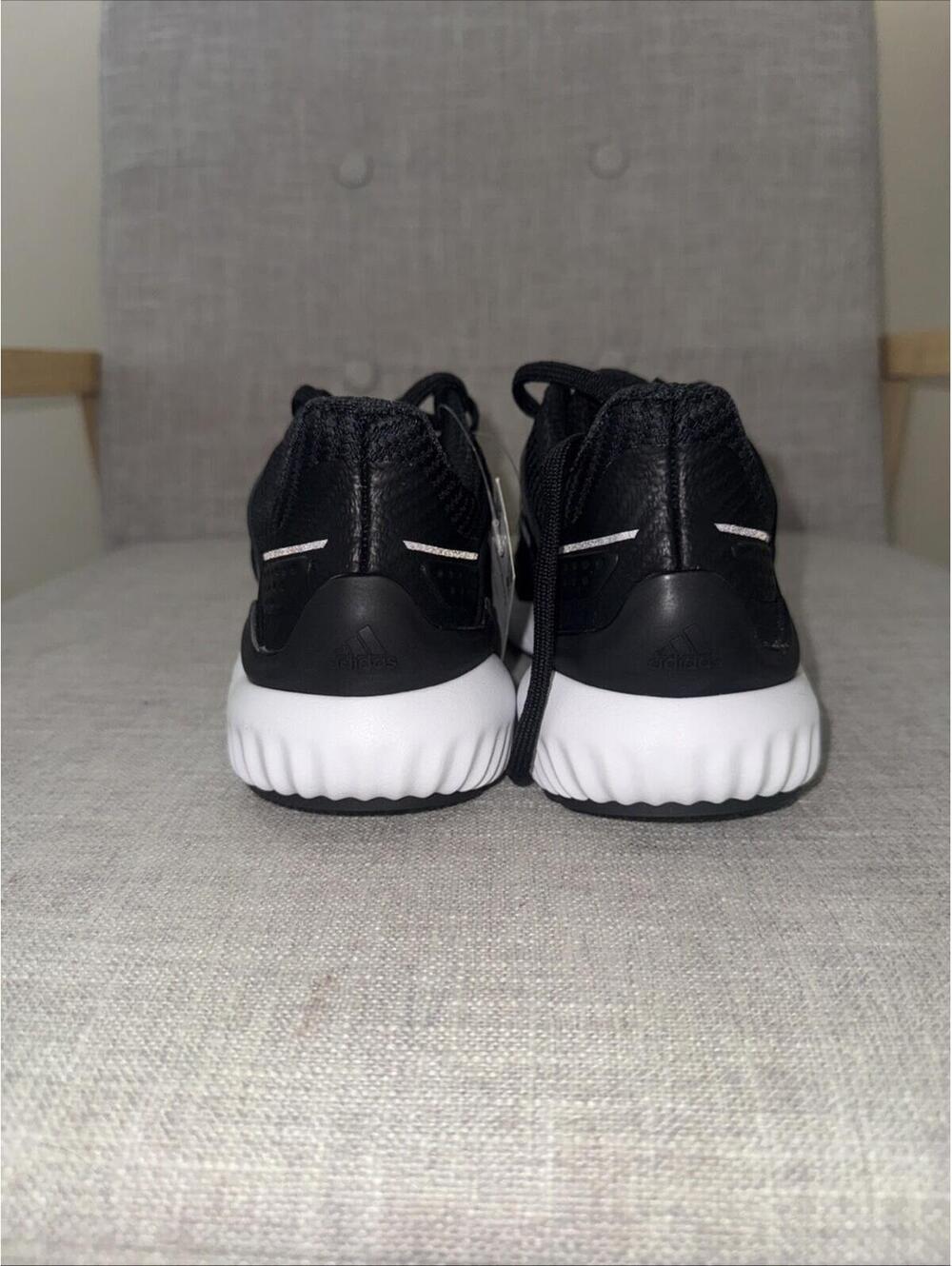 New Adidas ClimaWarm Bounce Black/White Running Sneakers Men’s Size 5 - Picture 4 of 5